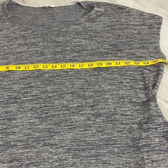 Wilfred Free | Size M Lorelei T-Shirt Dress – Heather Gray Tunic with Pockets - Picture 8 of 12